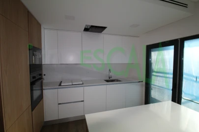 Apartamento T2 para Venda em Marvila, Ribeira Santarém, São Salvador, São Nicolau