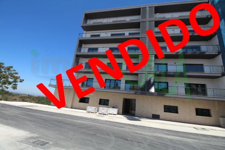 Apartamento T2 para Venda em Marvila, Ribeira Santarém, São Salvador, São Nicolau