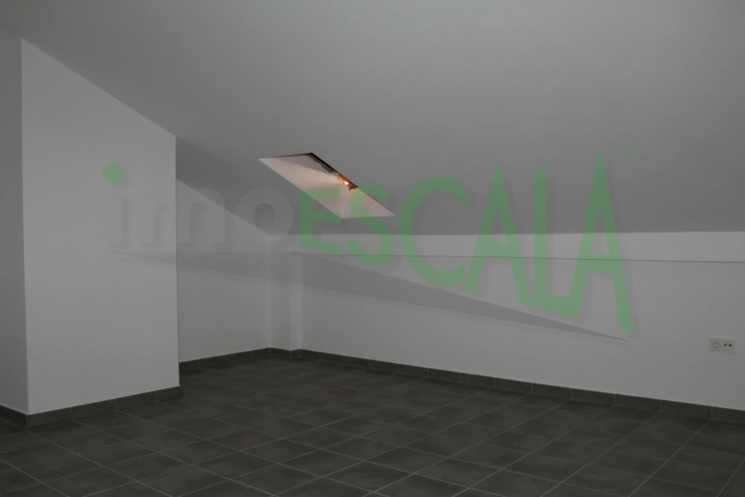 Apartamento T2 para Venda em Aveiras de Cima Foto 15