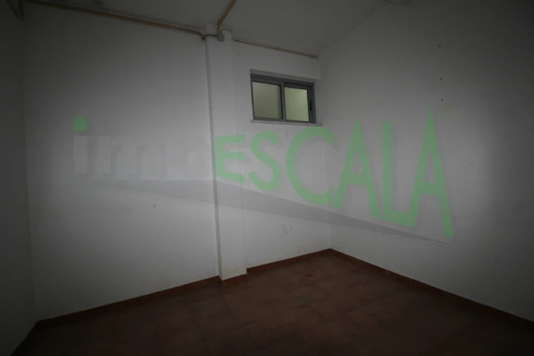 Loja para Venda em Cartaxo e Vale da Pinta Foto 20