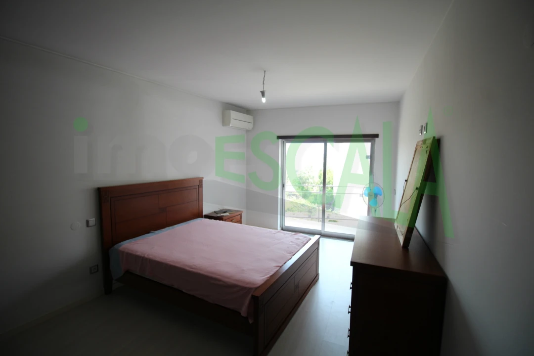 Apartamento T3 para Venda em Cartaxo e Vale da Pinta Foto 13