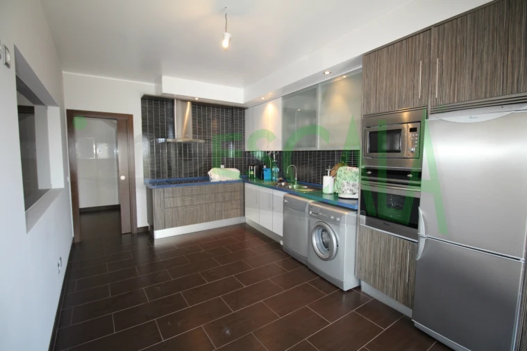 Apartamento T3 para Venda em Cartaxo e Vale da Pinta Foto 12