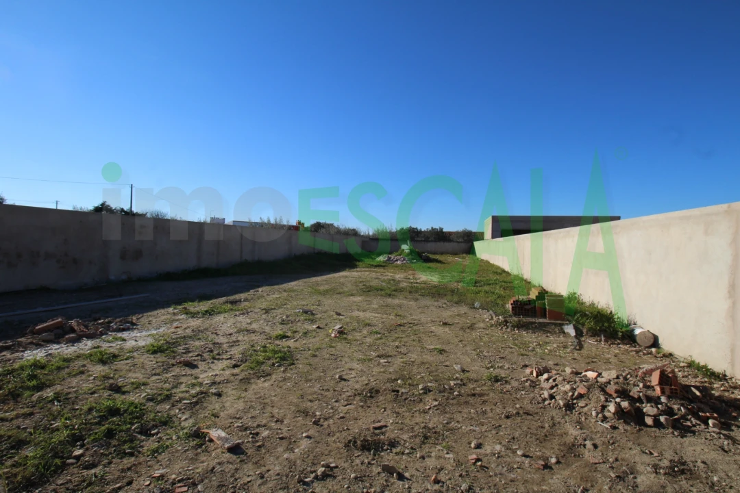 Moradia T3 para Venda em Fazendas de Almeirim Foto 8