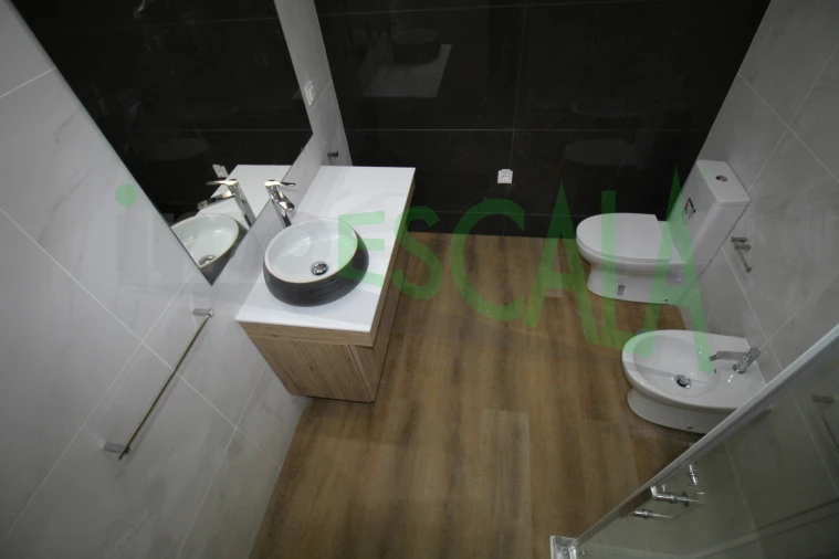 Moradia T3 para Venda em Fazendas de Almeirim Foto 25