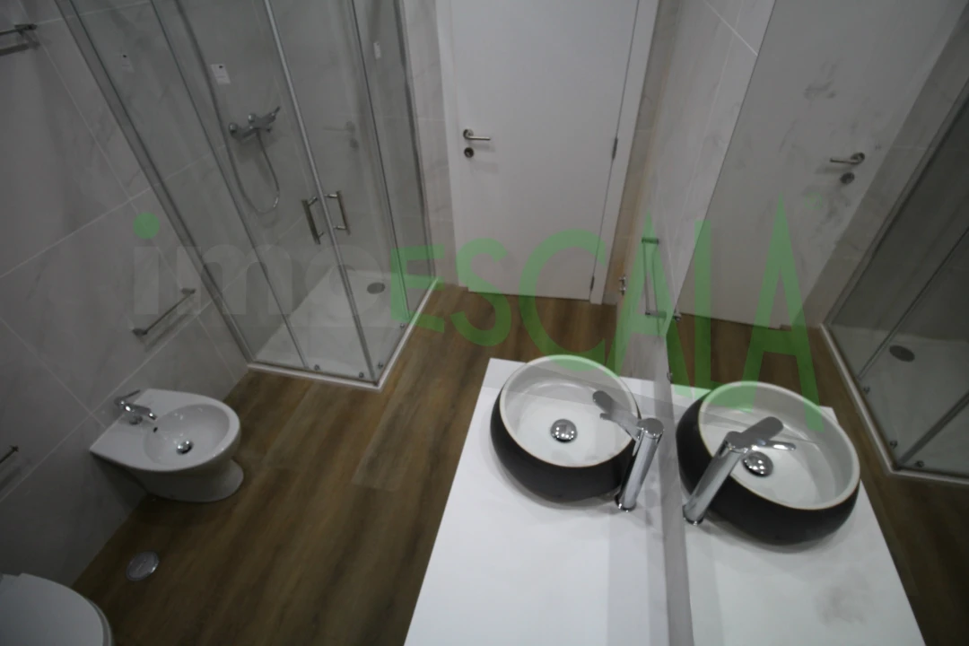 Moradia T3 para Venda em Fazendas de Almeirim Foto 34