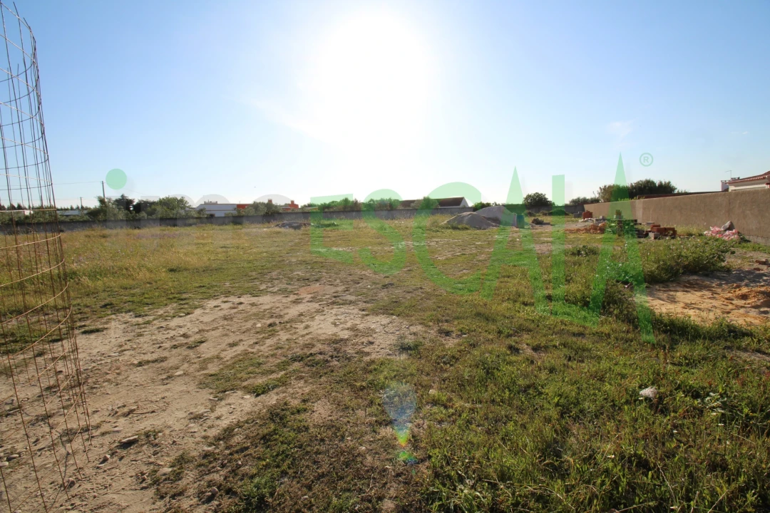 Moradia T3 para Venda em Fazendas de Almeirim Foto 8