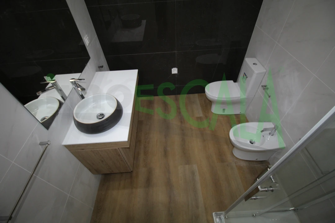 Moradia T3 para Venda em Fazendas de Almeirim Foto 32