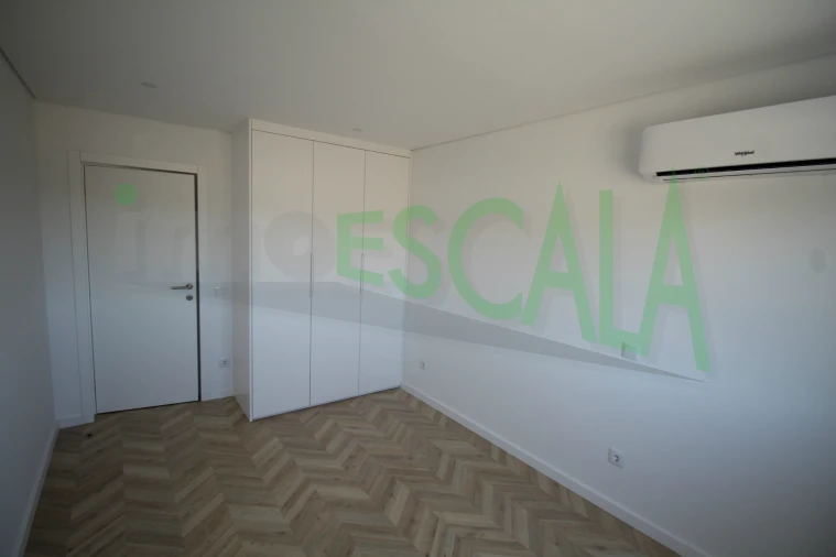 Apartamento T3 para Venda em Cartaxo e Vale da Pinta Foto 14