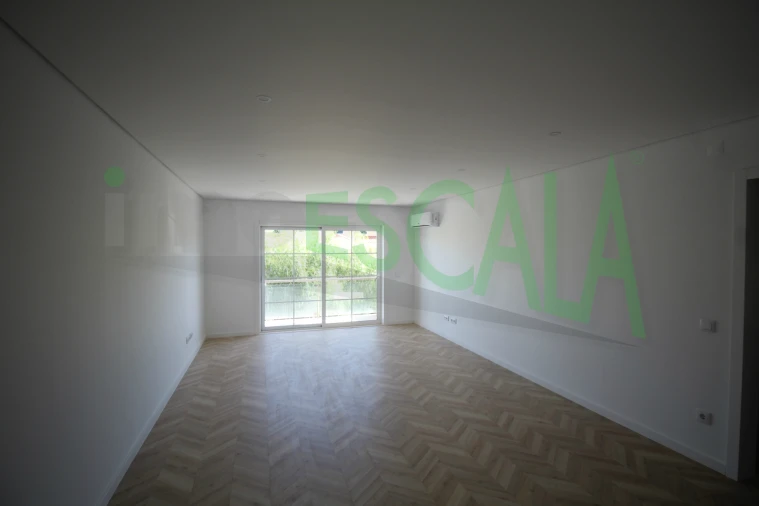 Apartamento T3 para Venda em Cartaxo e Vale da Pinta Foto 5