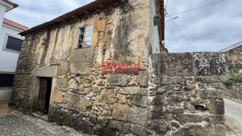 Moradia T3 para Venda em Satão
