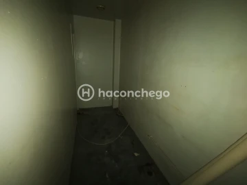 Loja para Arrendamento em Arcozelo