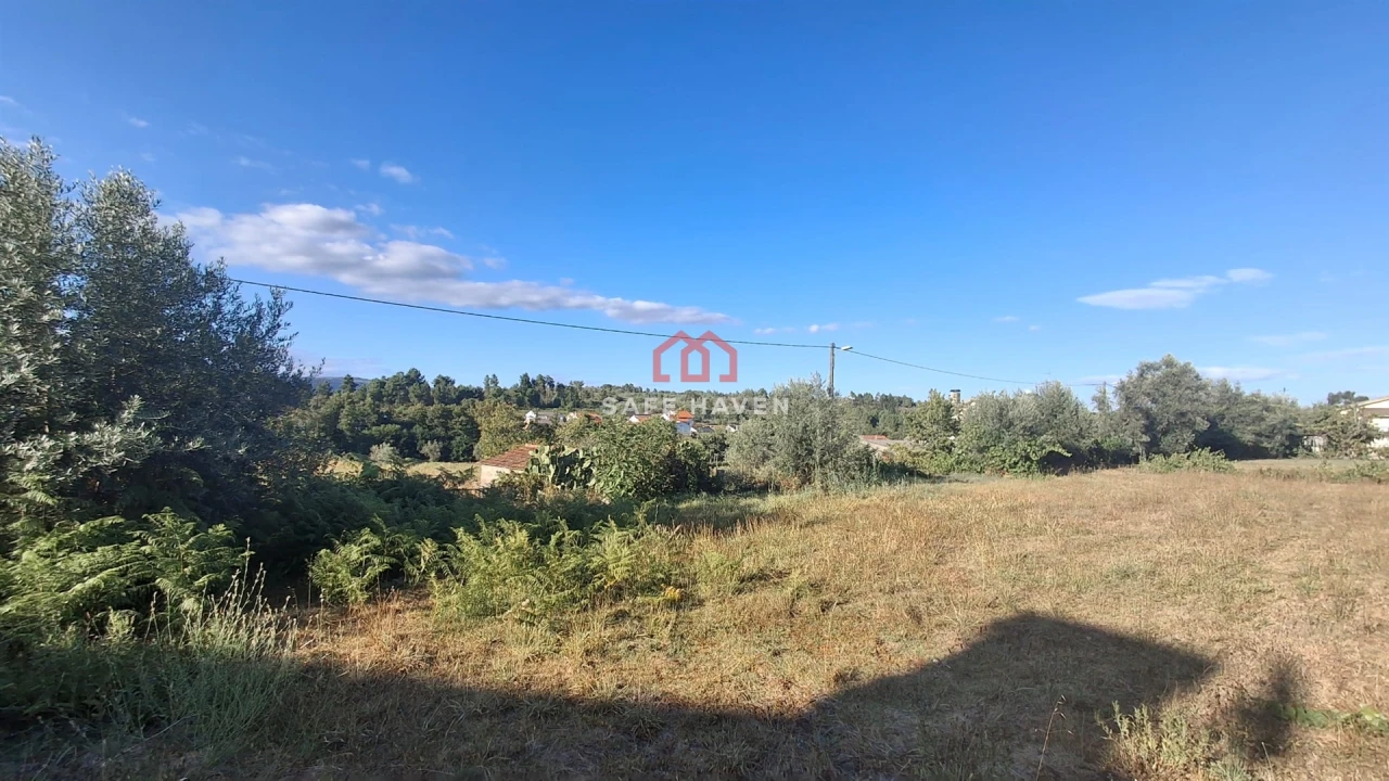 Terreno para Venda em Cativelos Foto 3