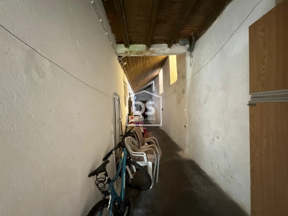 Prédio para Venda em Covilhã e Canhoso Foto 11