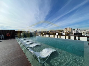 Apartamento T2 para Arrendamento em Benfica