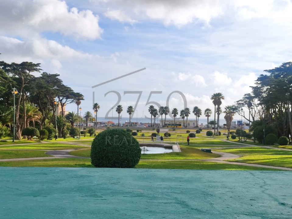 Apartamento T4 para Venda em Carcavelos e Parede Foto 45
