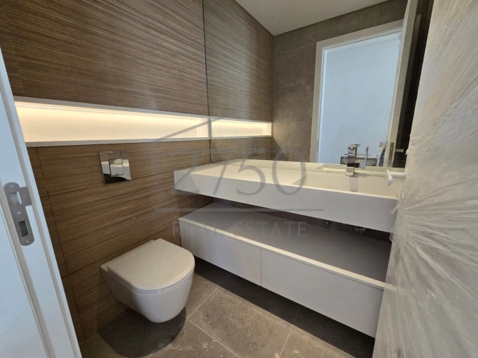 Apartamento T4 para Venda em Carcavelos e Parede Foto 13