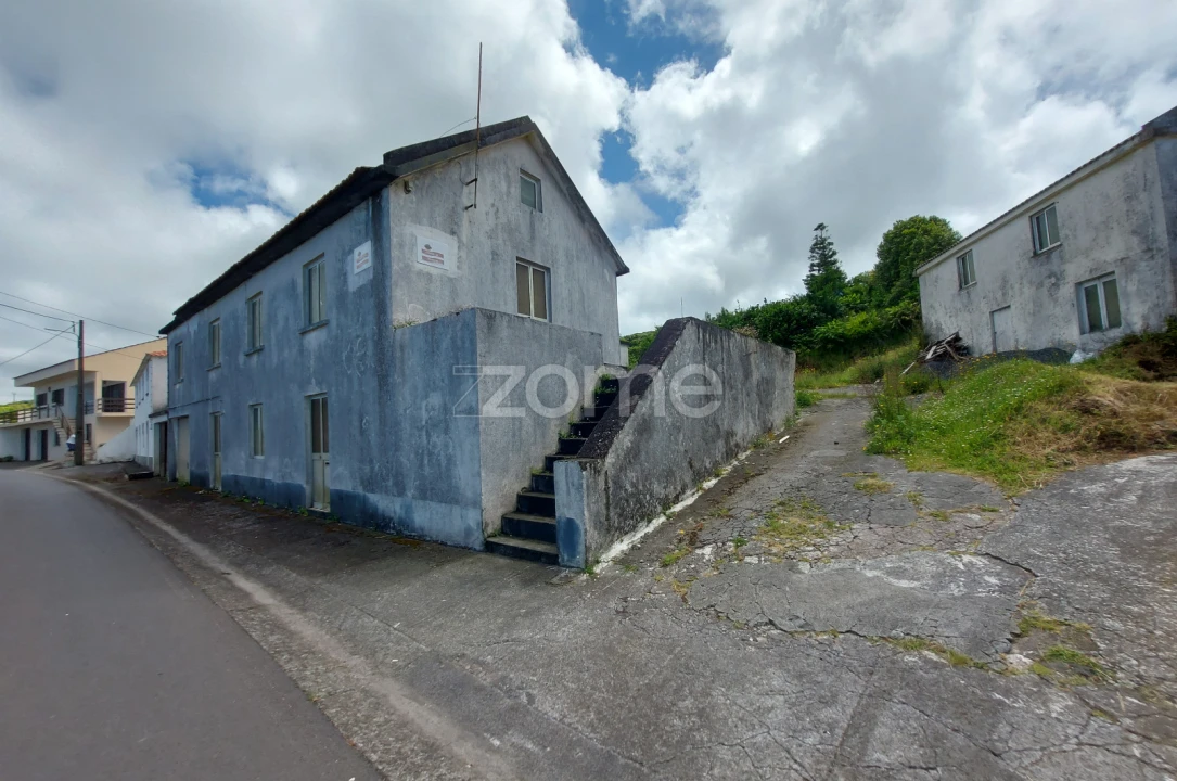 Moradia T4 para Venda em Velas (São Jorge) Foto 5