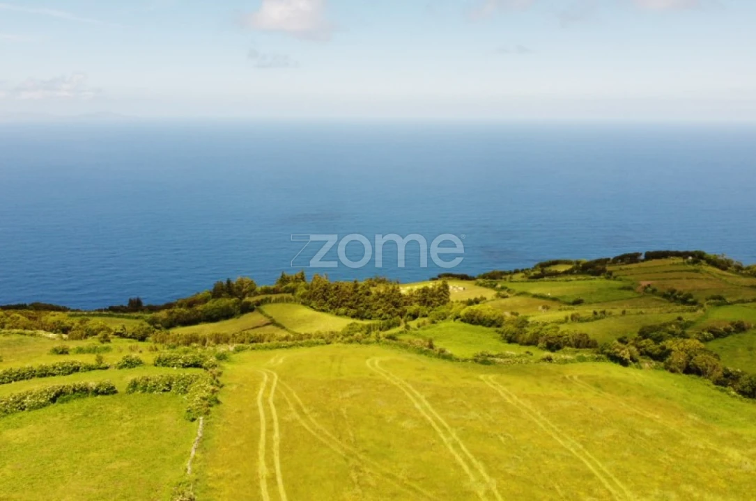 Moradia T4 para Venda em Velas (São Jorge) Foto 3
