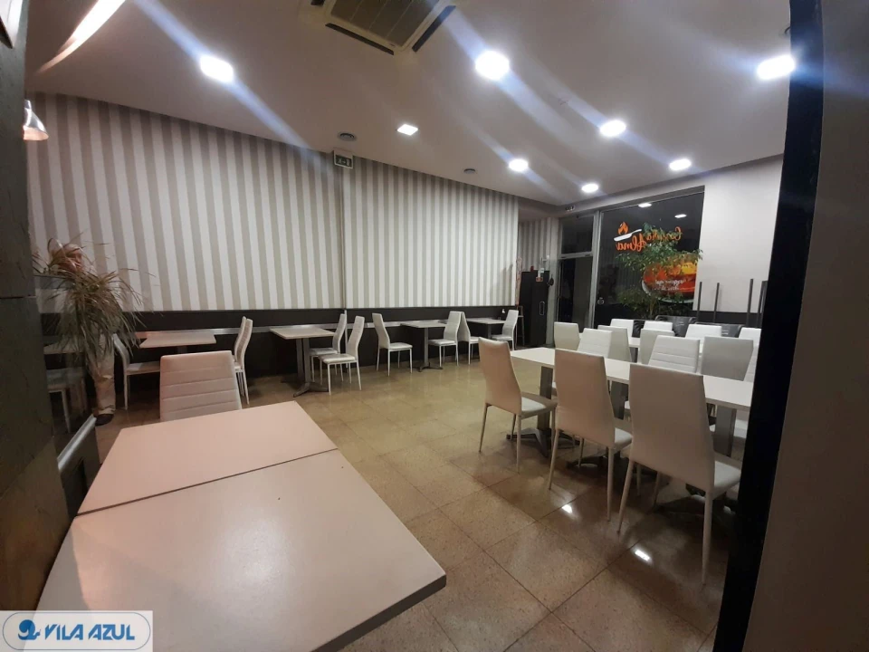 Negócio para Venda em Pedrouços Foto 2