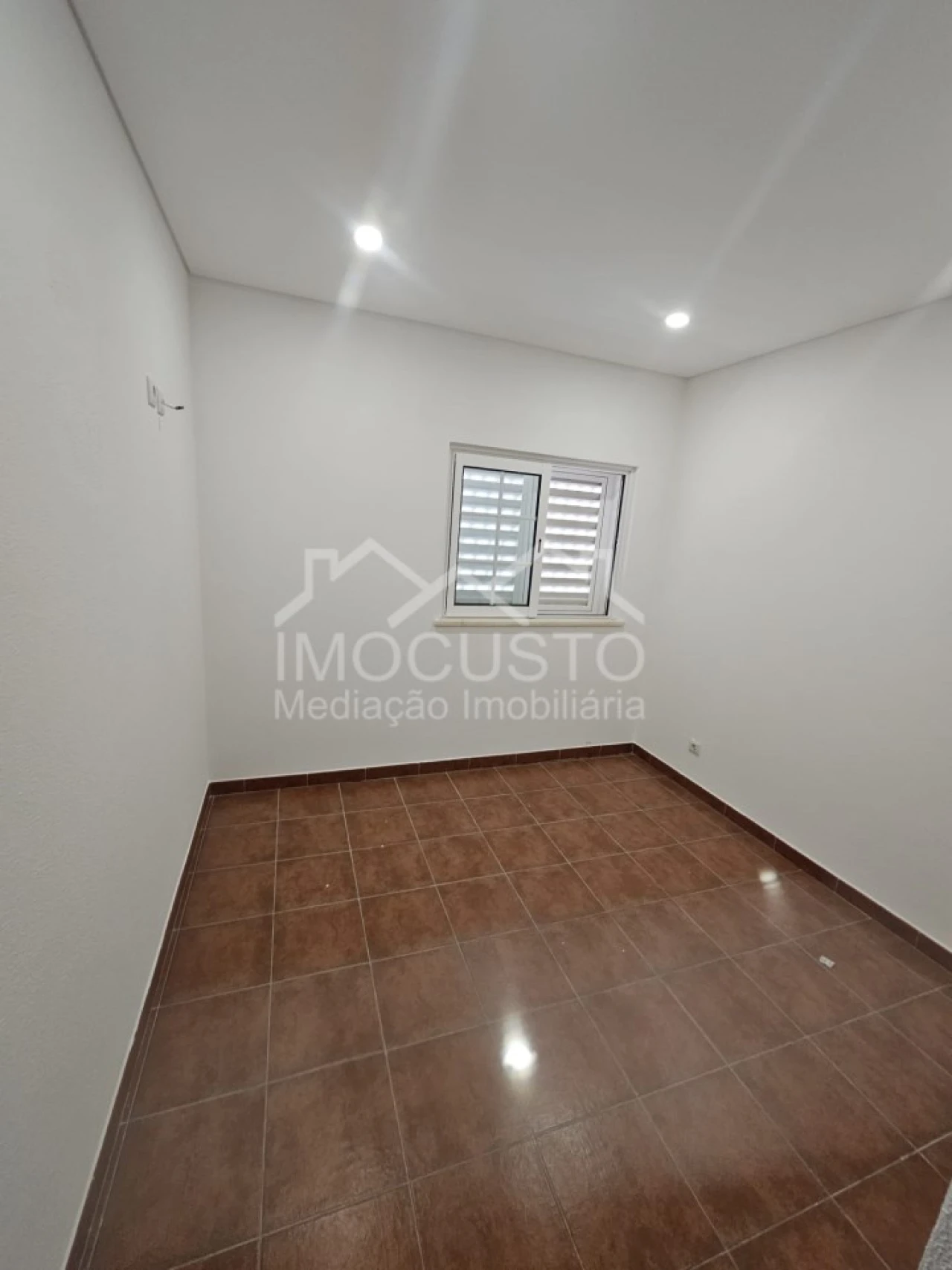 Moradia T2 para Venda em Monte Gordo Foto 12