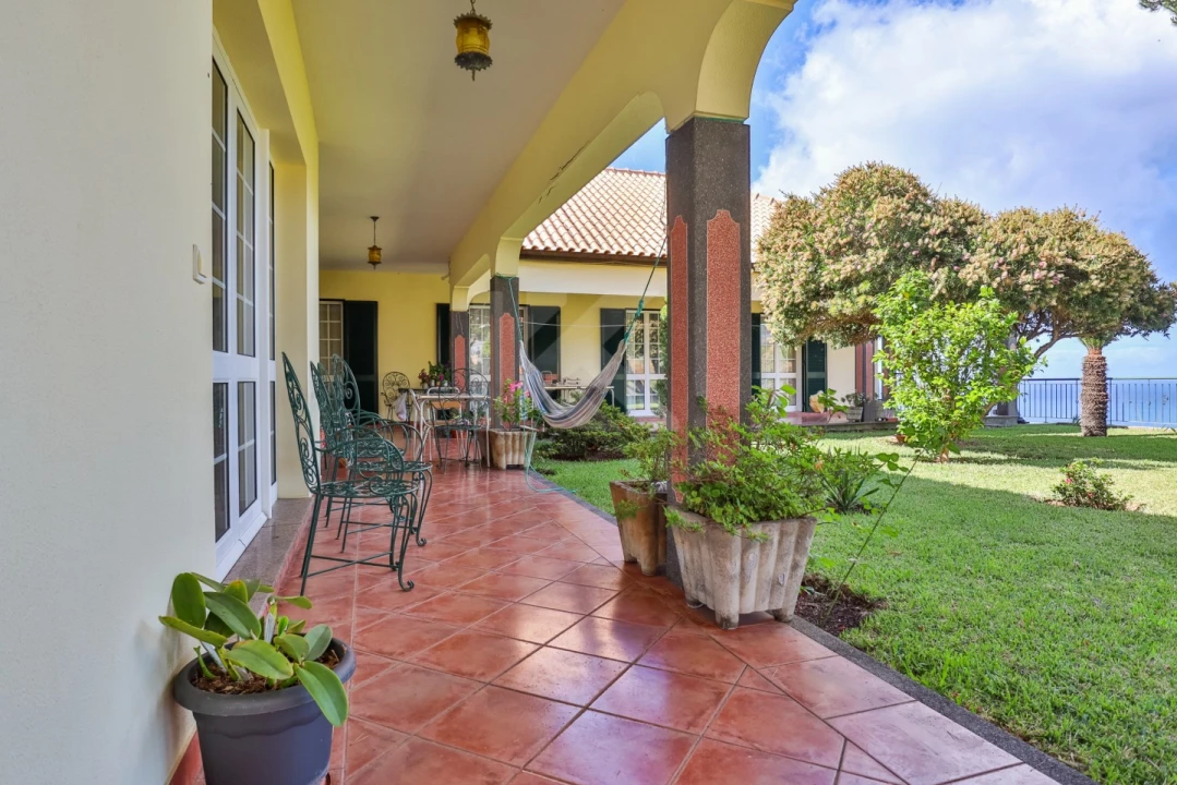 Moradia T4 para Venda em Ribeira Brava Foto 37