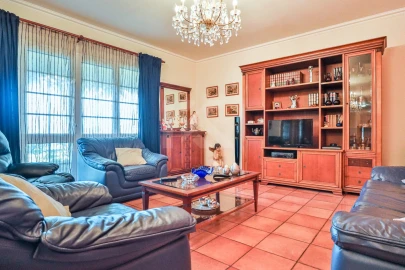 Moradia T4 para Venda em Ribeira Brava