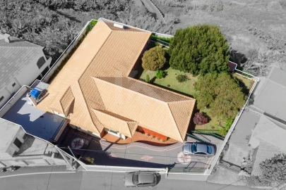 Moradia T4 para Venda em Ribeira Brava