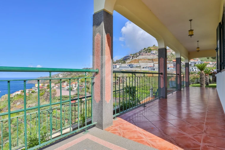 Moradia T4 para Venda em Ribeira Brava Foto 41