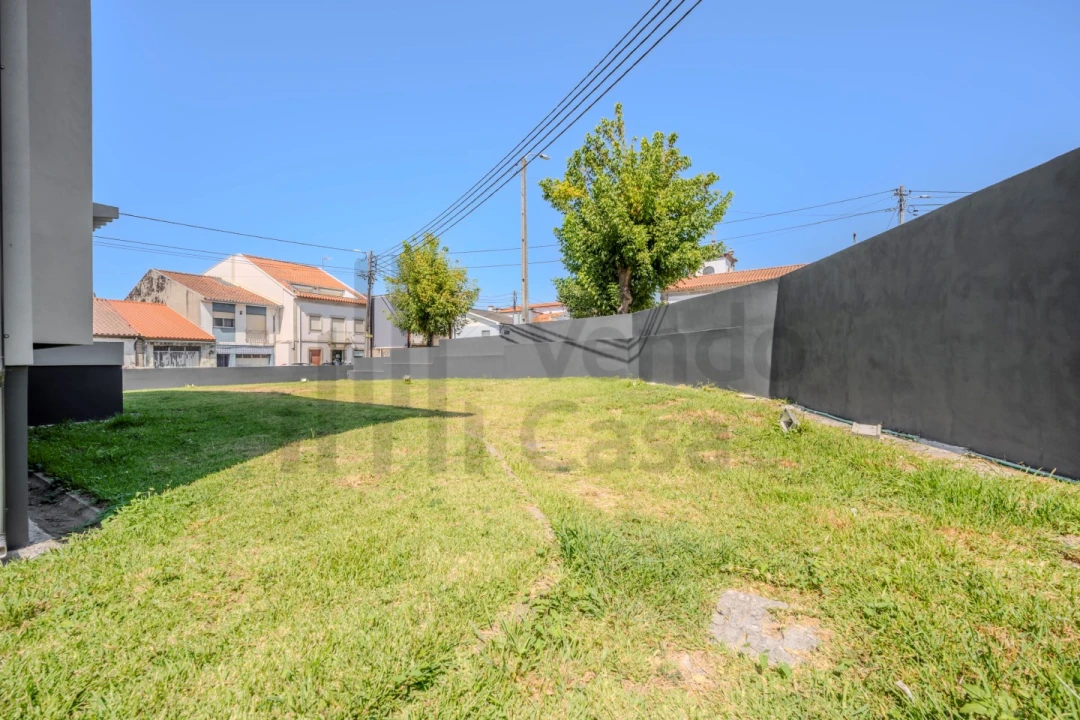 Moradia T6 para Venda em Merelim (São Pedro) e Frossos Foto 11