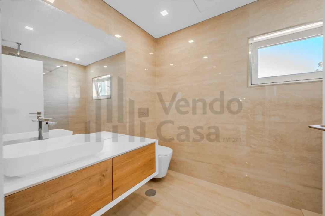 Moradia T6 para Venda em Merelim (São Pedro) e Frossos Foto 24