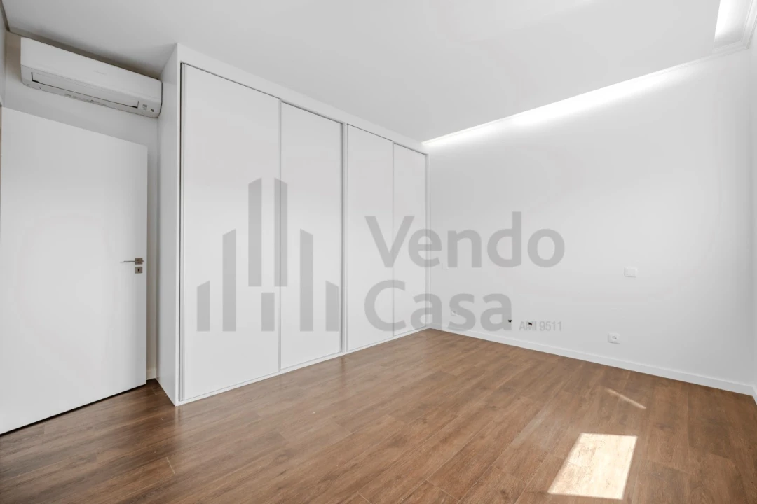 Moradia T6 para Venda em Merelim (São Pedro) e Frossos Foto 29