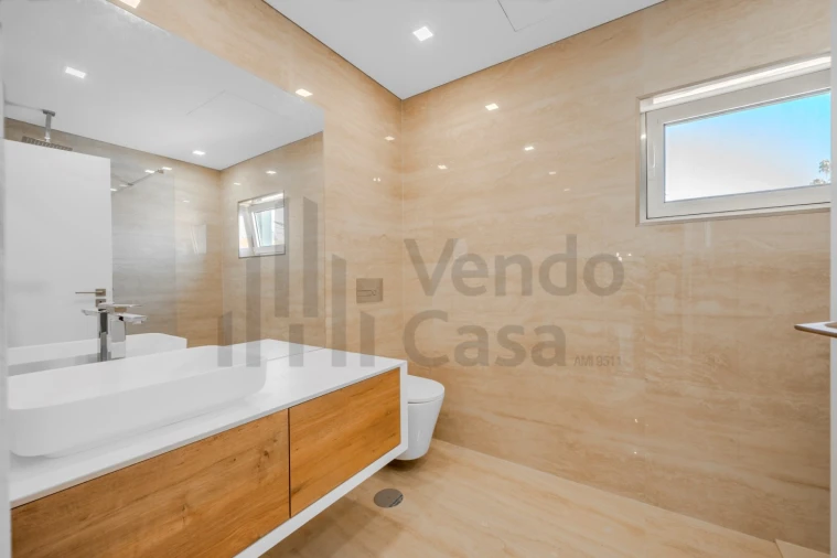 Moradia T6 para Venda em Merelim (São Pedro) e Frossos Foto 24