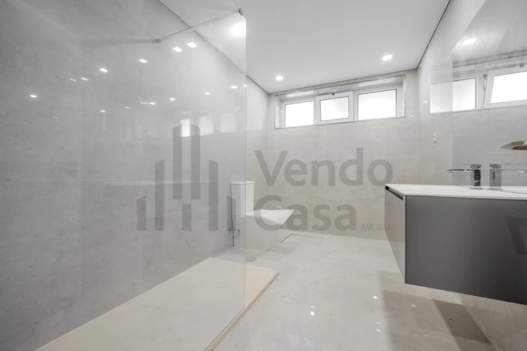 Moradia T6 para Venda em Merelim (São Pedro) e Frossos Foto 31