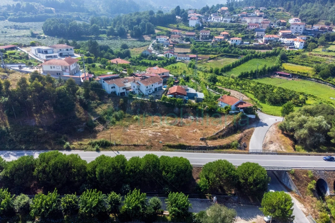 Terreno para Venda em Telões Foto 3