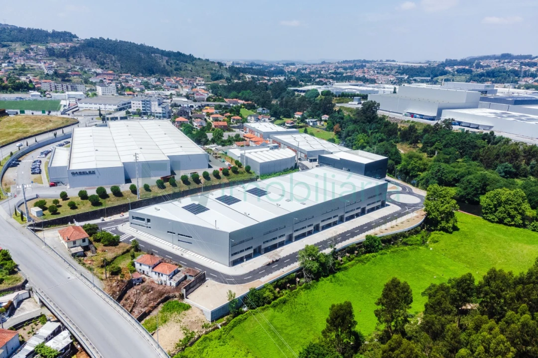 Armazém para Venda em Vila Nova do Campo Foto 7