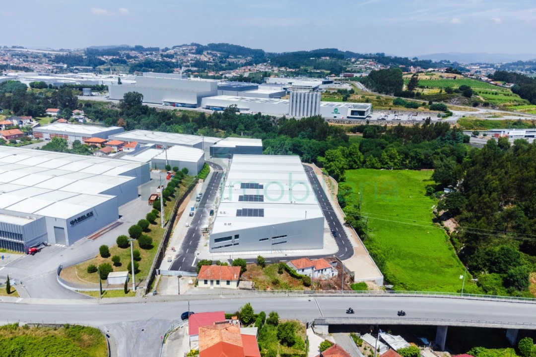 Armazém para Venda em Vila Nova do Campo Foto 6