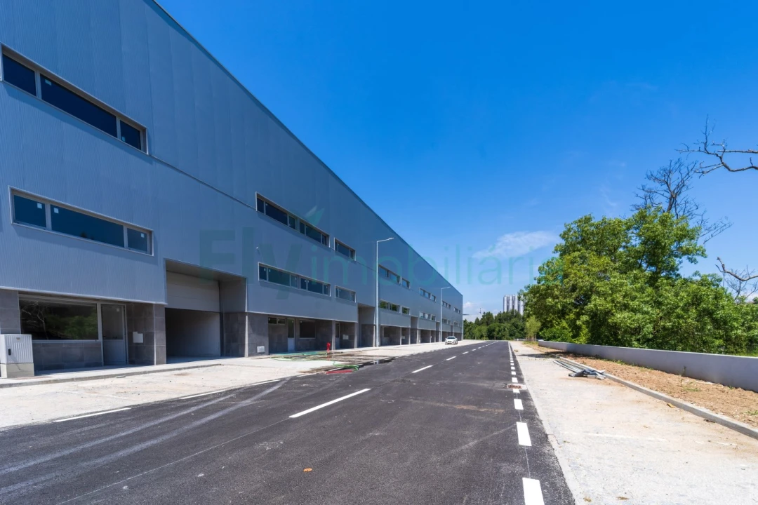 Armazém para Venda em Vila Nova do Campo Foto 10