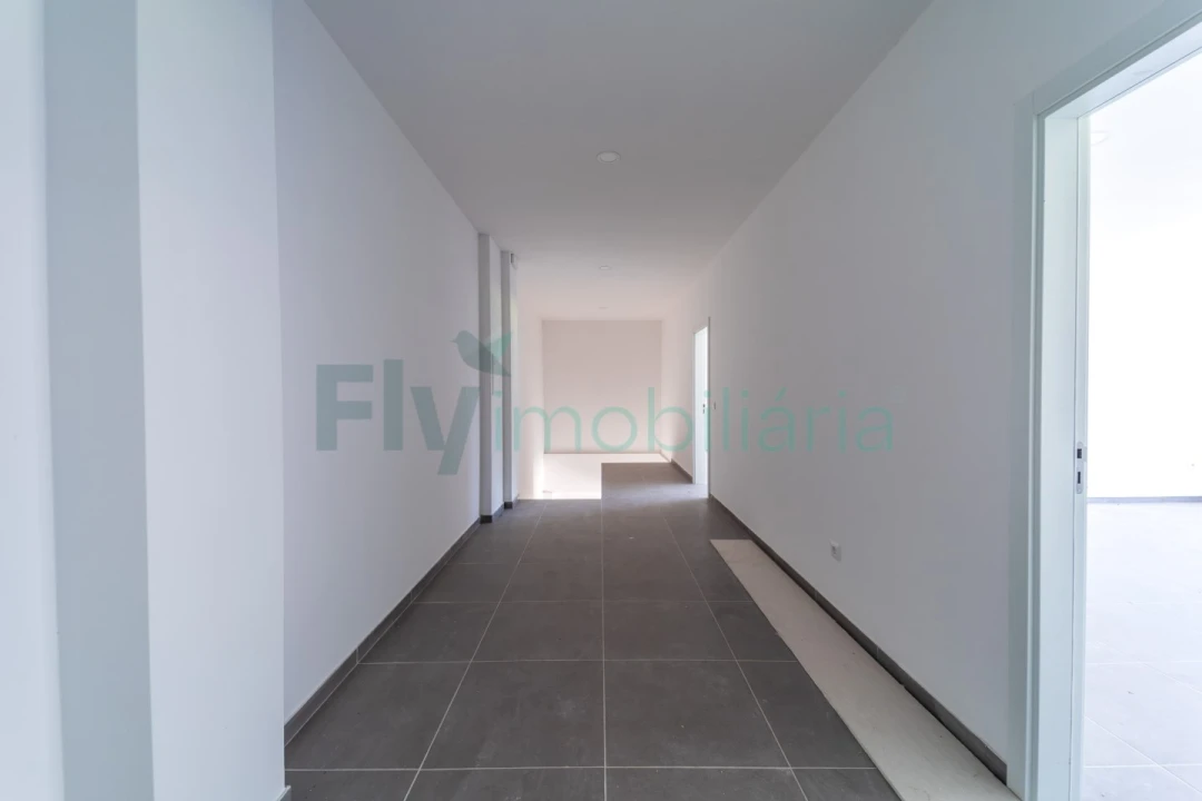 Armazém para Venda em Vila Nova do Campo Foto 43