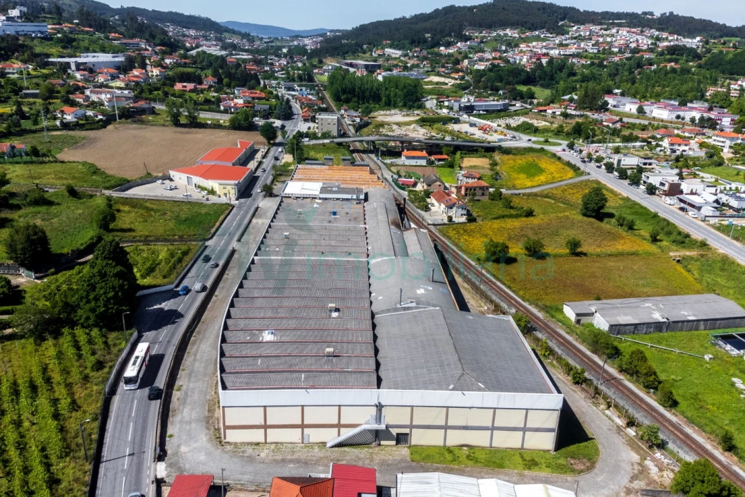 Armazém para Venda em Caldas de Vizela (São Miguel e São João) Foto 20