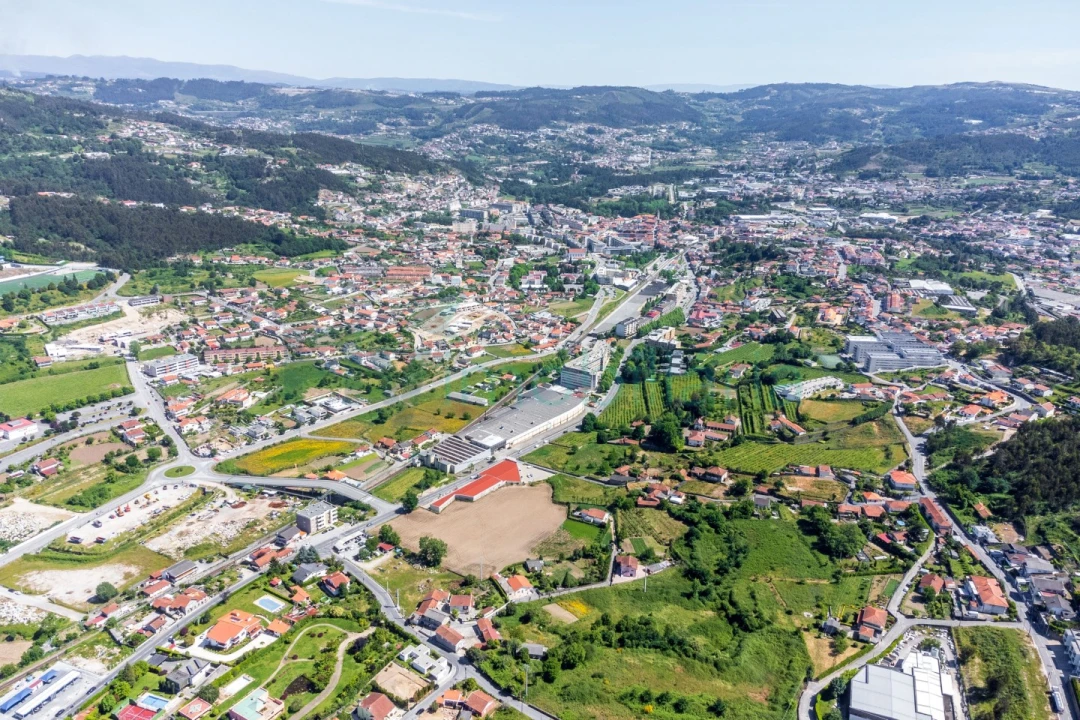 Armazém para Venda em Caldas de Vizela (São Miguel e São João) Foto 27