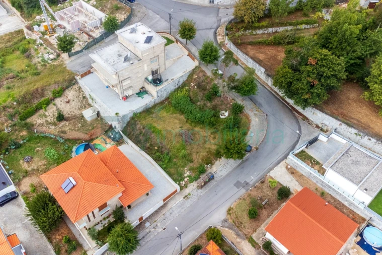 Terreno para Venda em Tagilde e Vizela (São Paio) Foto 4