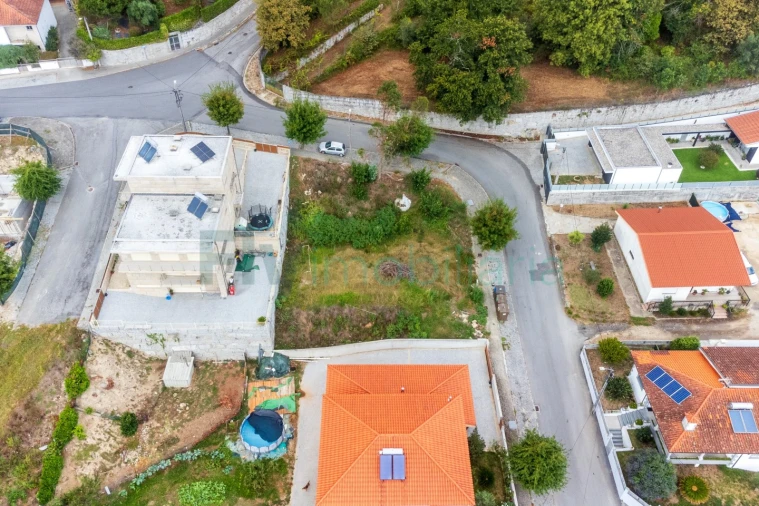 Terreno para Venda em Tagilde e Vizela (São Paio) Foto 8