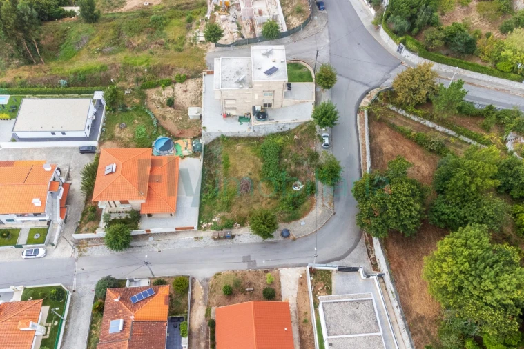 Terreno para Venda em Tagilde e Vizela (São Paio) Foto 3