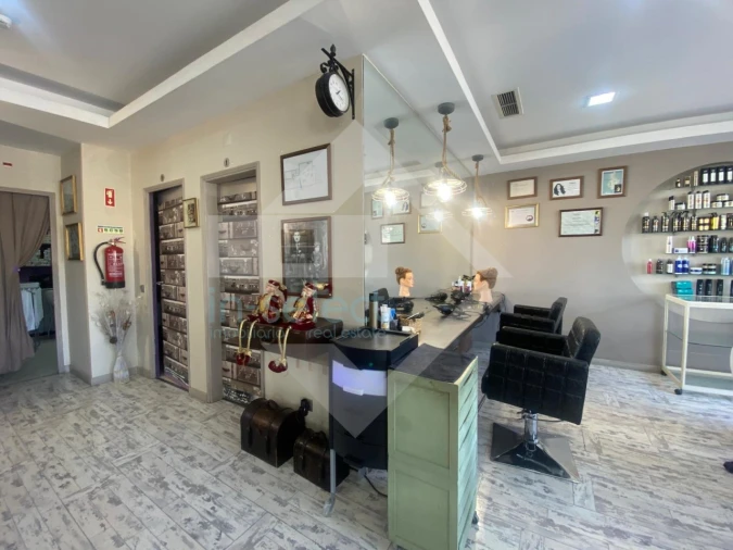 Loja para Venda em Almancil Foto 1