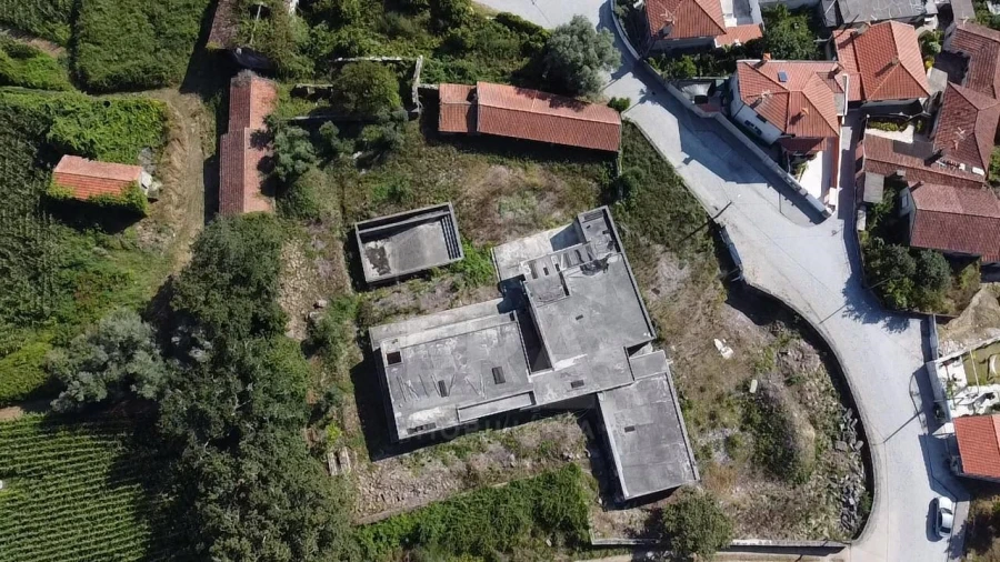 Terreno para Venda em Perelhal Foto 11