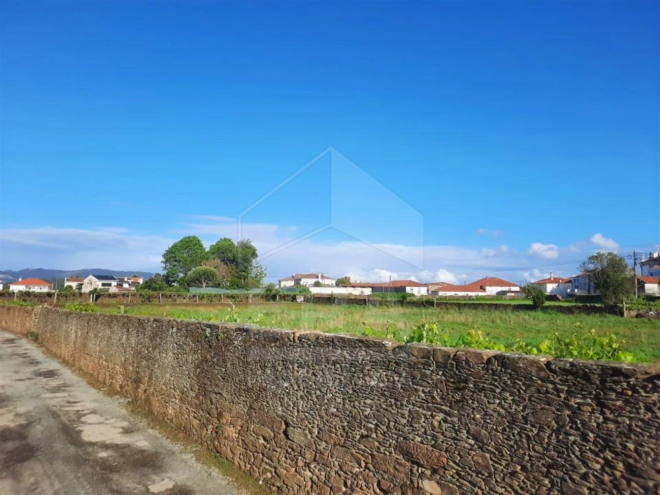 Terreno para Venda em Barqueiros Foto 1