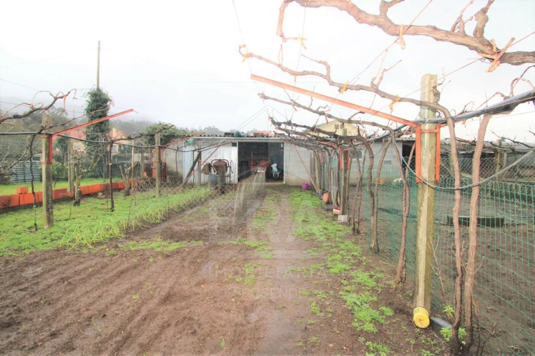 Moradia T4 para Venda em Ganfei Foto 10