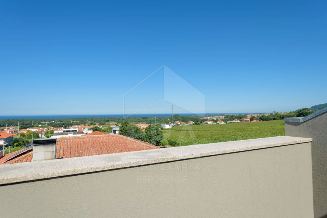 Moradia T3 para Venda em Antas Foto 24