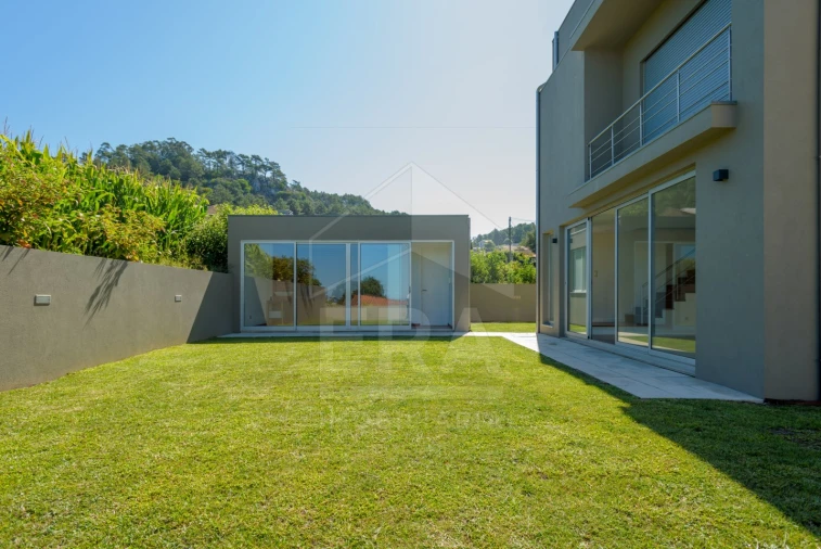 Moradia T3 para Venda em Antas Foto 5