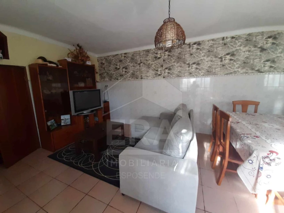 Moradia T4 para Venda em Belinho e Mar Foto 12